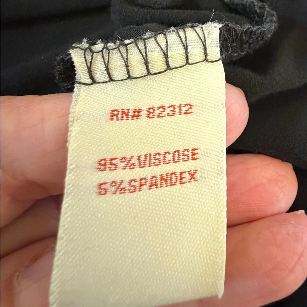 Black A-Line Dress with Pockets - Classic Minimal Style - - Picture 8 of 8